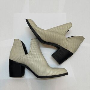 Steve Madden Western Festival Petra Snake Skin Heeled Ankle Booties